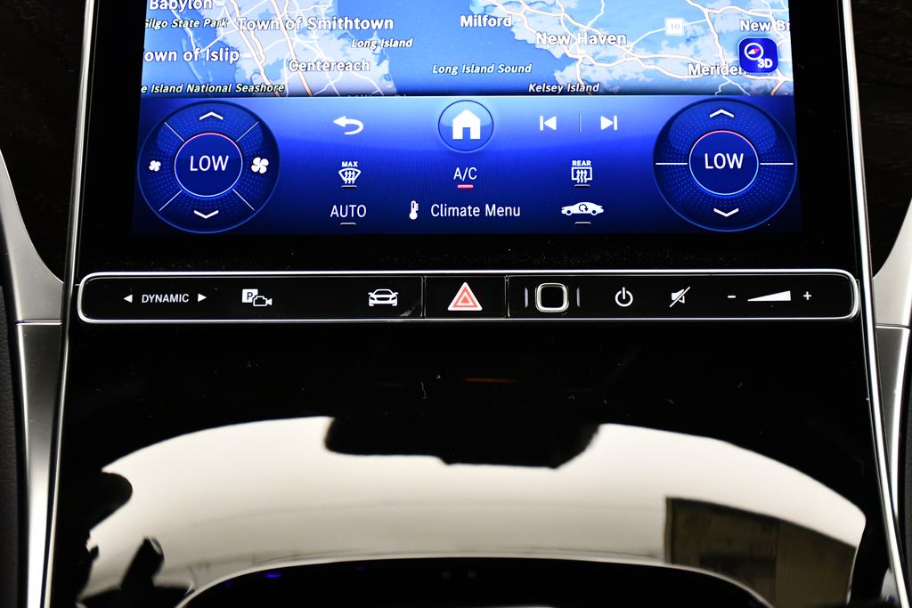 Thumbnail: 2026 Mercedes-Benz GLC - 28