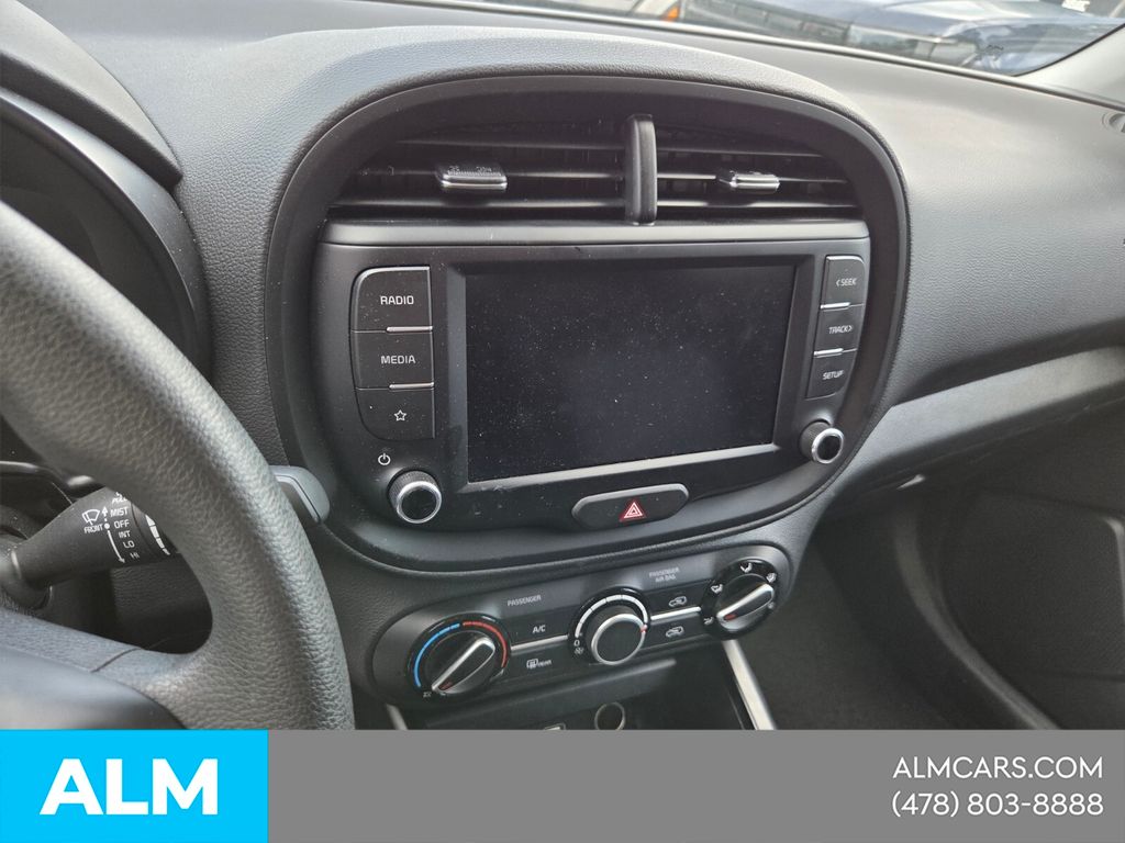 Used 2025 Black Kia LX image 21