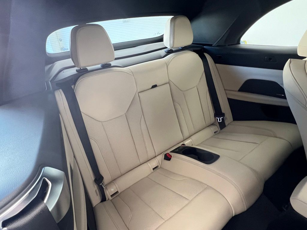 Thumbnail: 2026 BMW 4 Series - 13