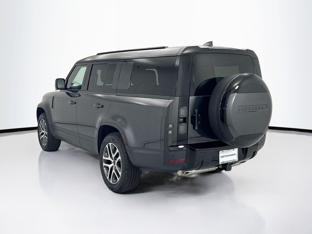 Thumbnail: 2026 Land Rover Defender - 7