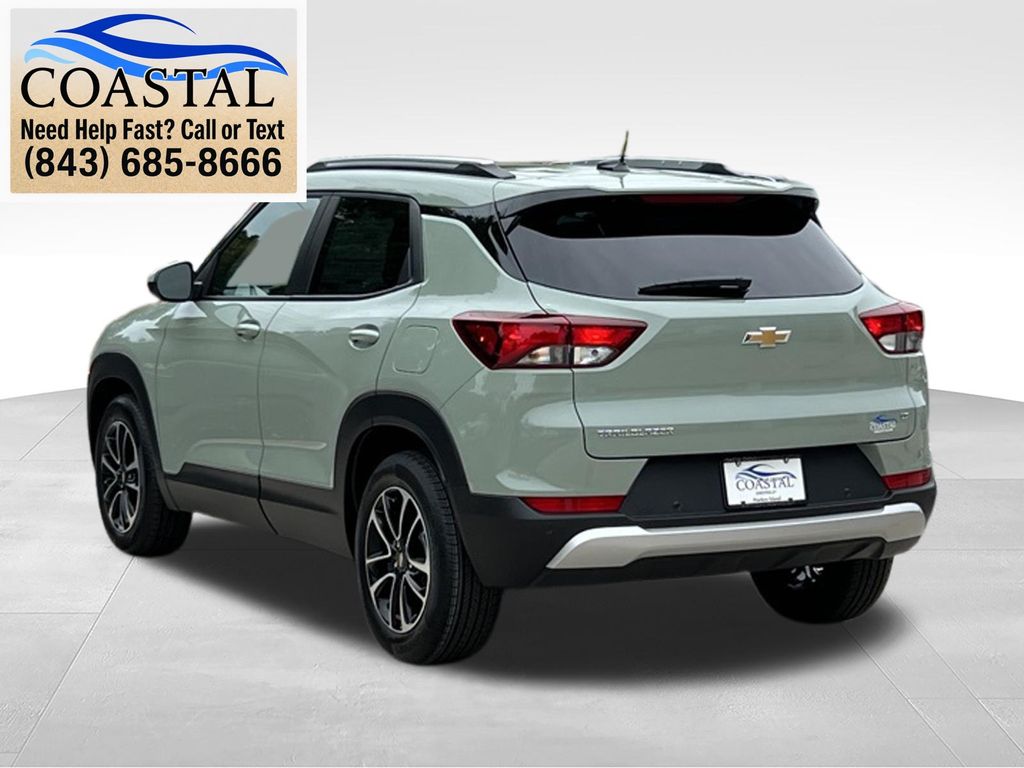 2026 Chevrolet TrailBlazer LT Green at Bob Mills Chevrolet