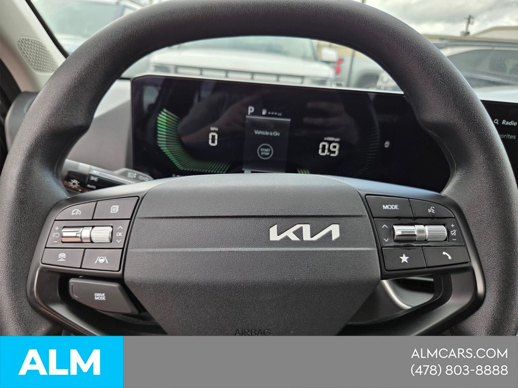 Used 2025 Gray Kia LXS image 21