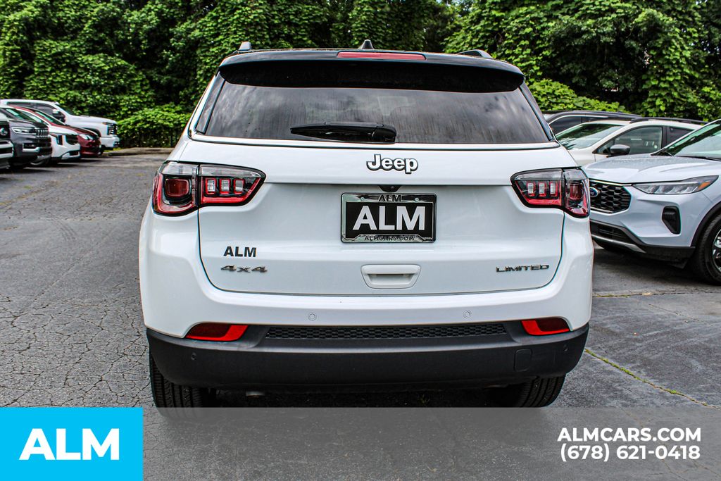 Used 2025 White Jeep Limited image 10