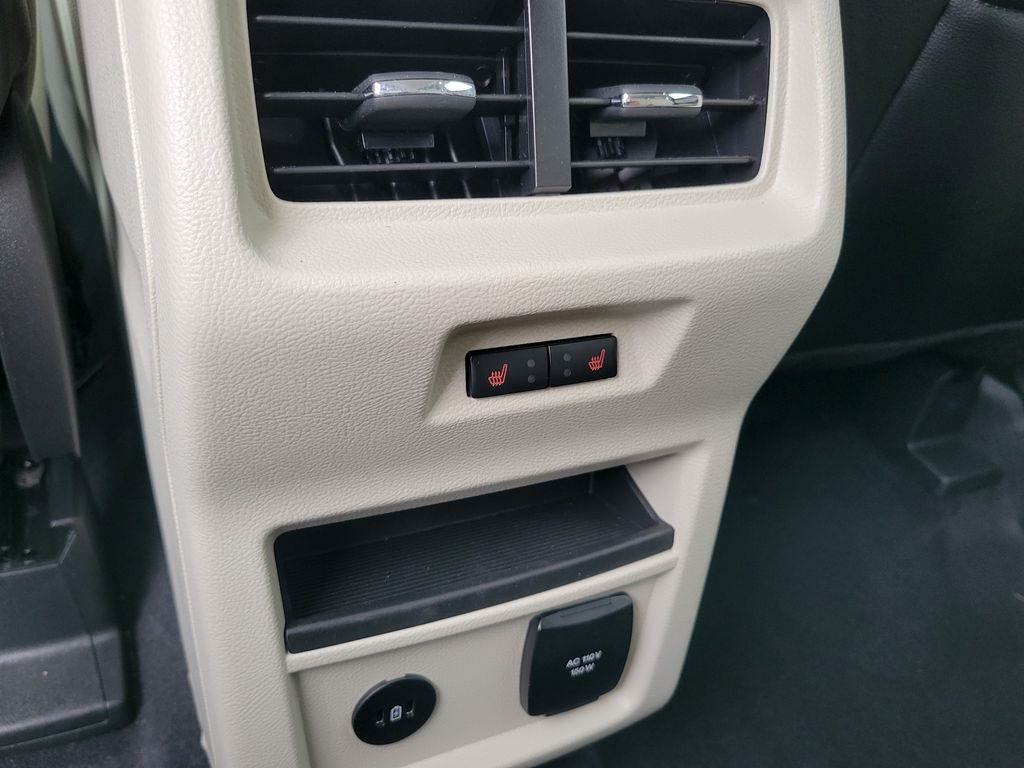 Thumbnail: 2024 Ford Edge - 21