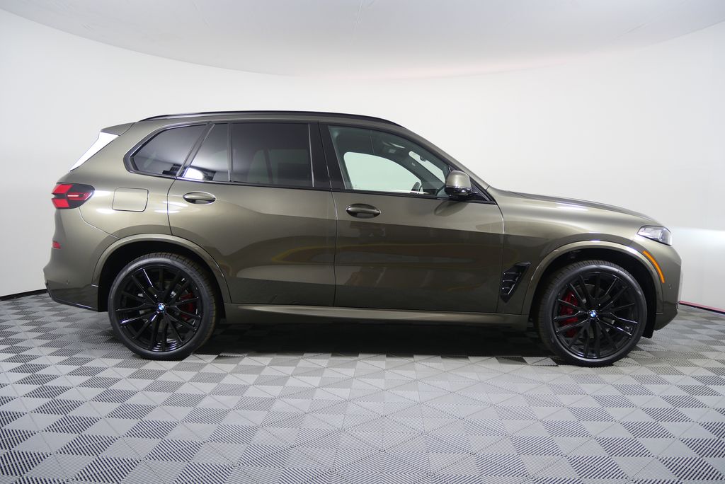 Thumbnail: 2026 BMW X5 - 2