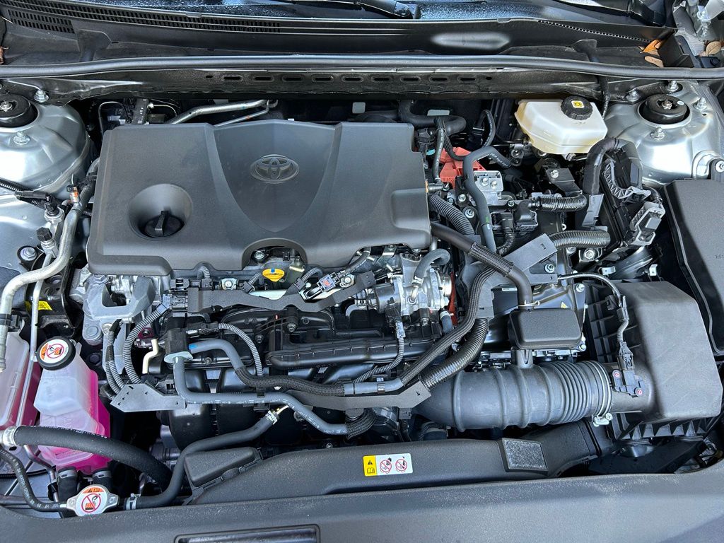 Thumbnail: 2025 Toyota Camry - 11