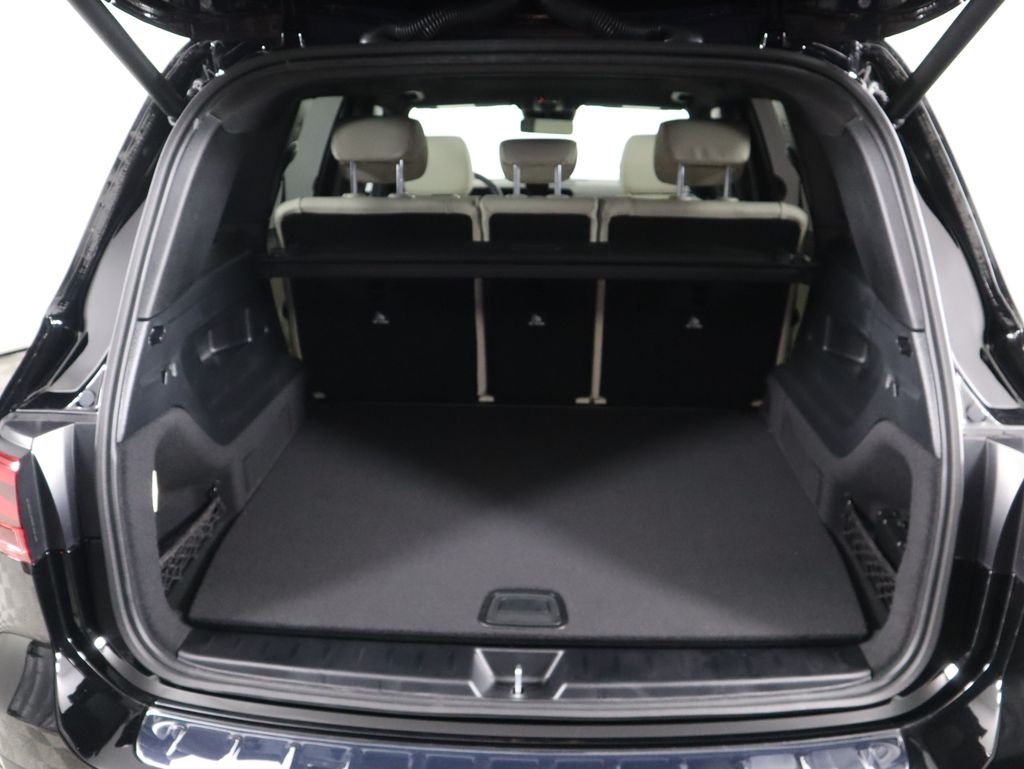 Thumbnail: 2026 Mercedes-Benz GLB - 29