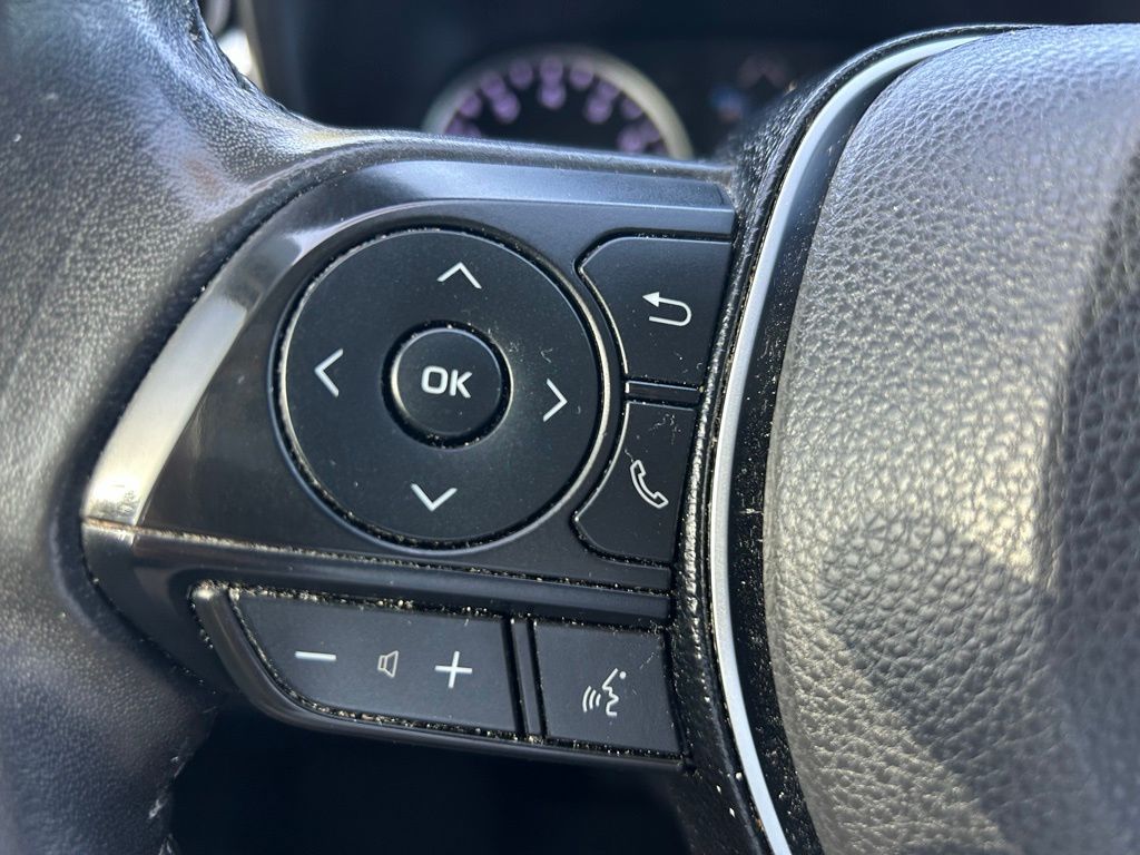 Thumbnail: 2019 Toyota RAV4 - 26