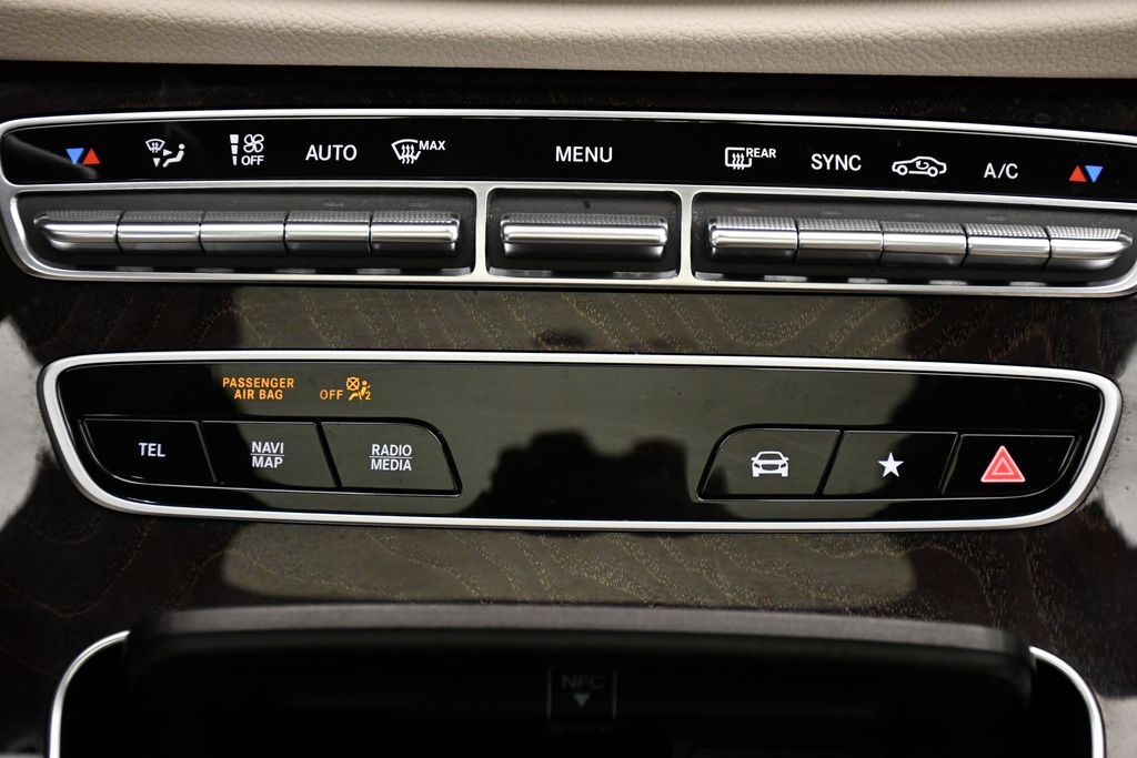 Thumbnail: 2023 Mercedes-Benz E-Class - 31