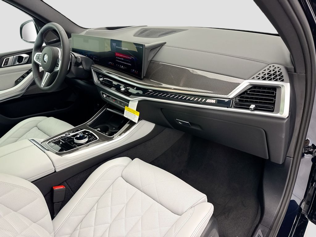 Thumbnail: 2026 BMW X5 - 16