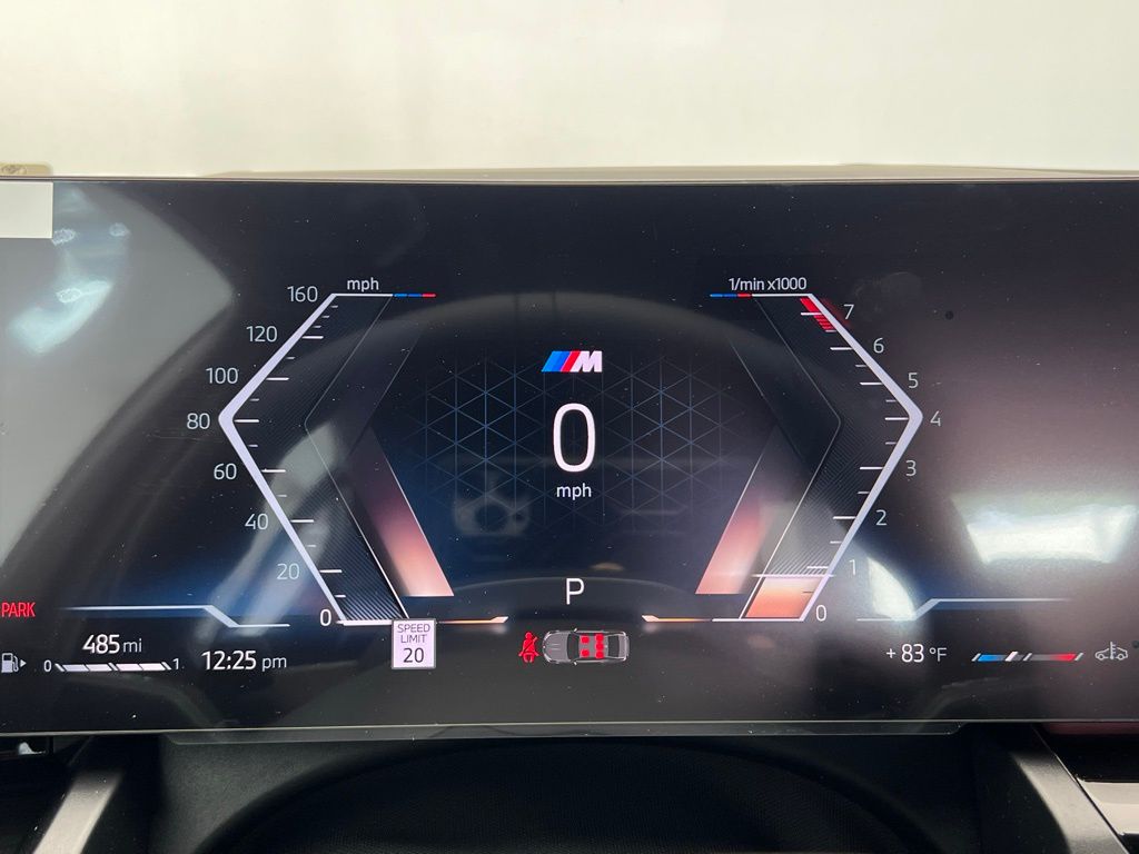 Thumbnail: 2026 BMW 5 Series - 15