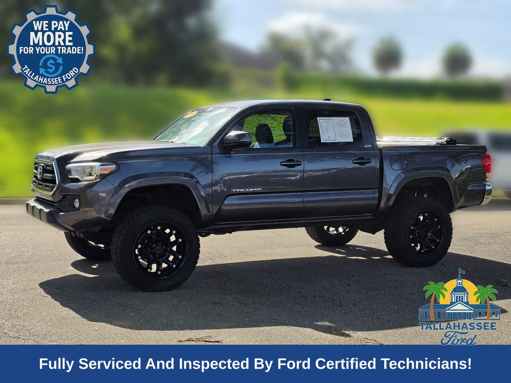 2017 Toyota Tacoma SR5 V6 Double Cab RWD
