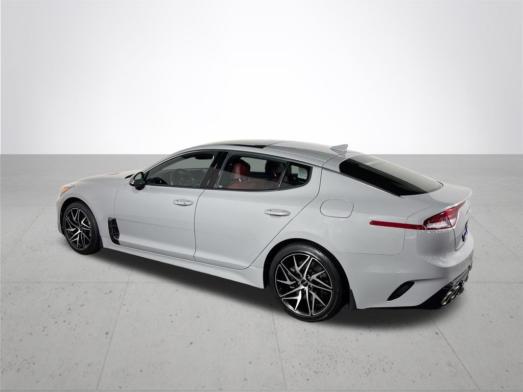2022 Kia Stinger GT-Line