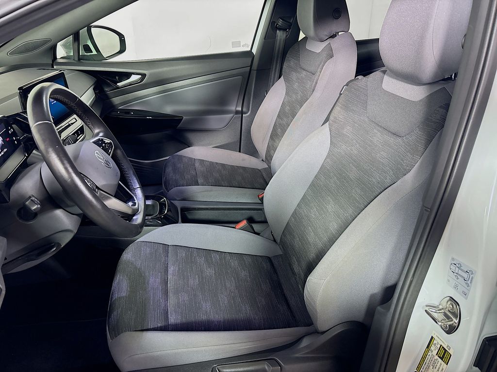 2022 Volkswagen ID.4 Pro