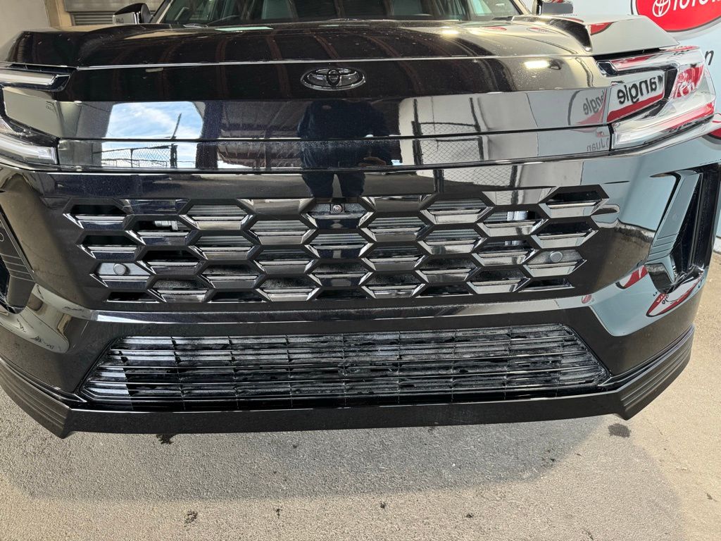 Thumbnail: 2026 Toyota RAV4 - 14