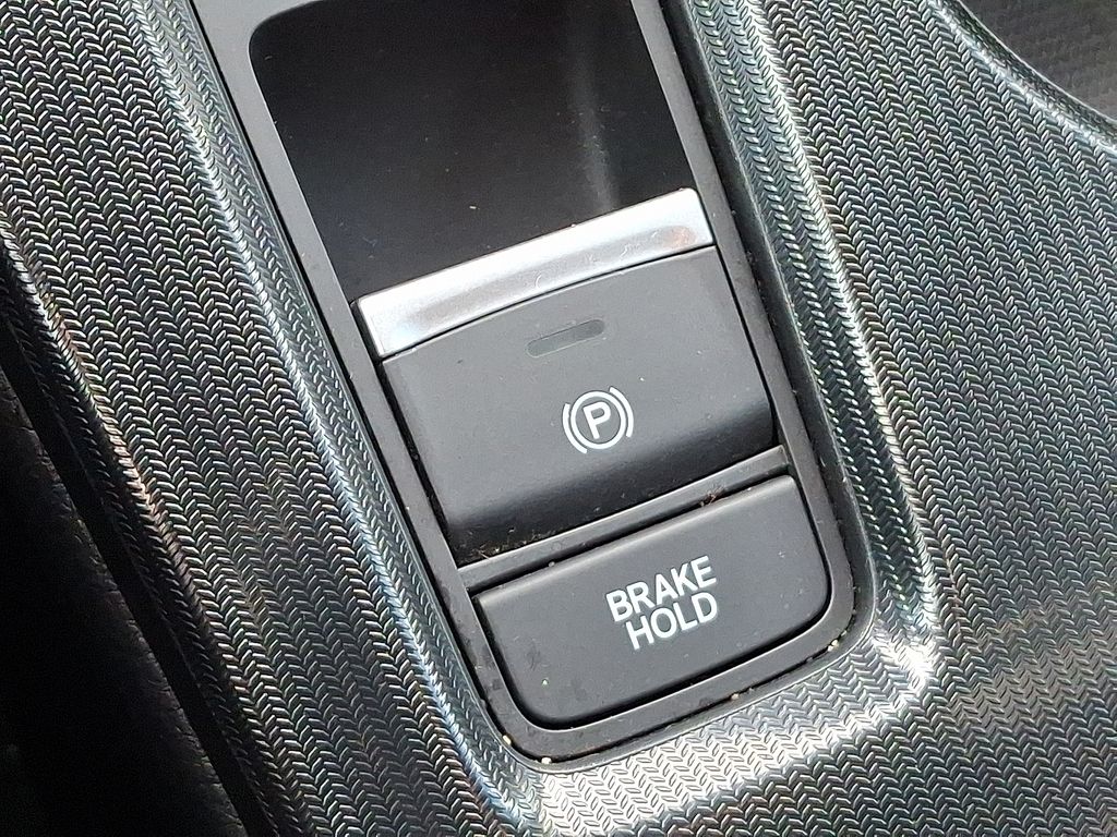 Thumbnail: 2024 Honda Civic - 24