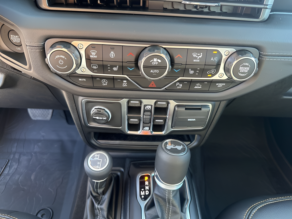 New Car 2025 Jeep Wrangler  Sahara For Sale Under $50,000 In Austin, Texas