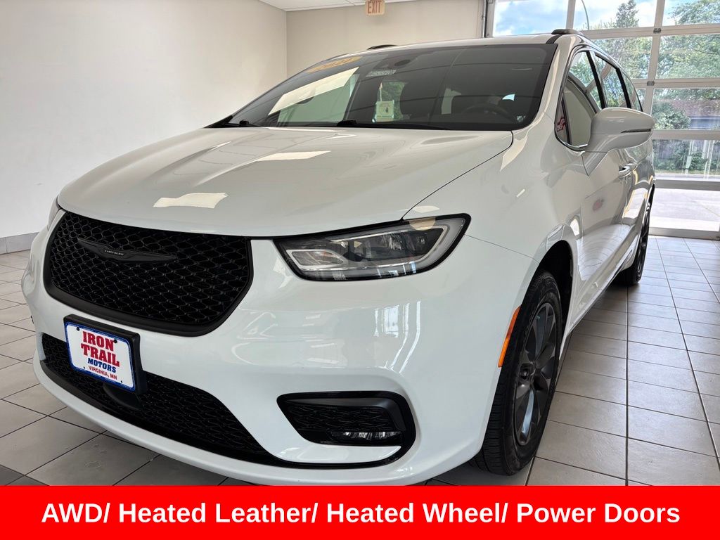 2021 Chrysler Pacifica Touring L AWD