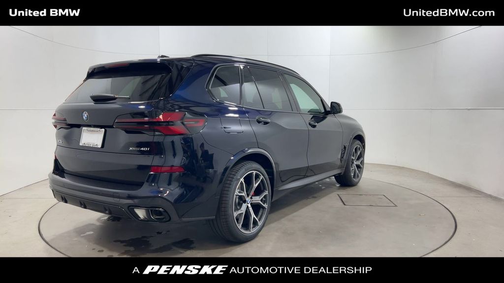 Thumbnail: 2026 BMW X5 - 8