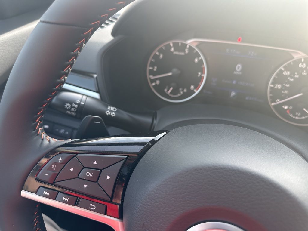 2025 Scarlet Ember Nissan Altima 2.5 SR FWD Sedan