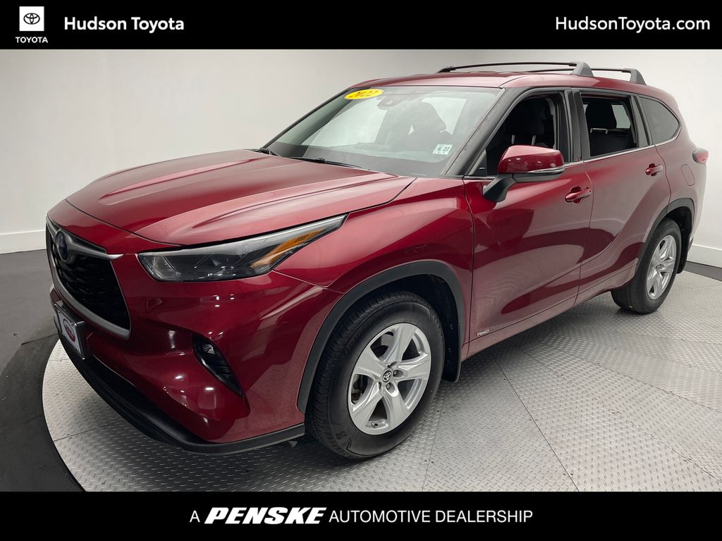 Thumbnail: 2022 Toyota Highlander - 1