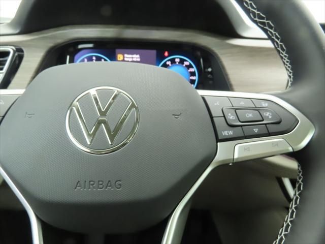 Thumbnail: 2026 Volkswagen Atlas - 12