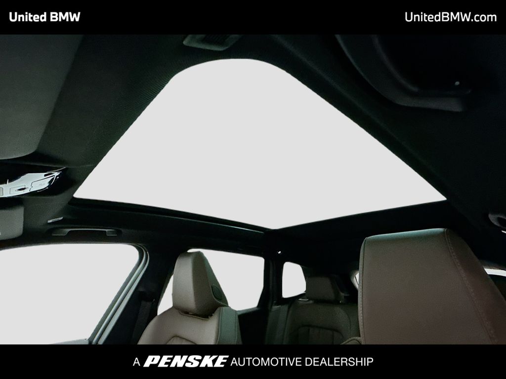 Thumbnail: 2026 BMW X3 - 12