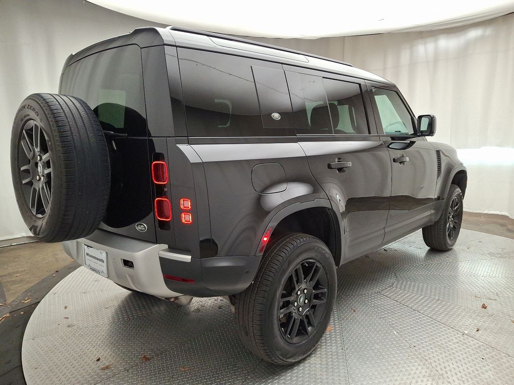 2021 Land Rover Defender 110 4