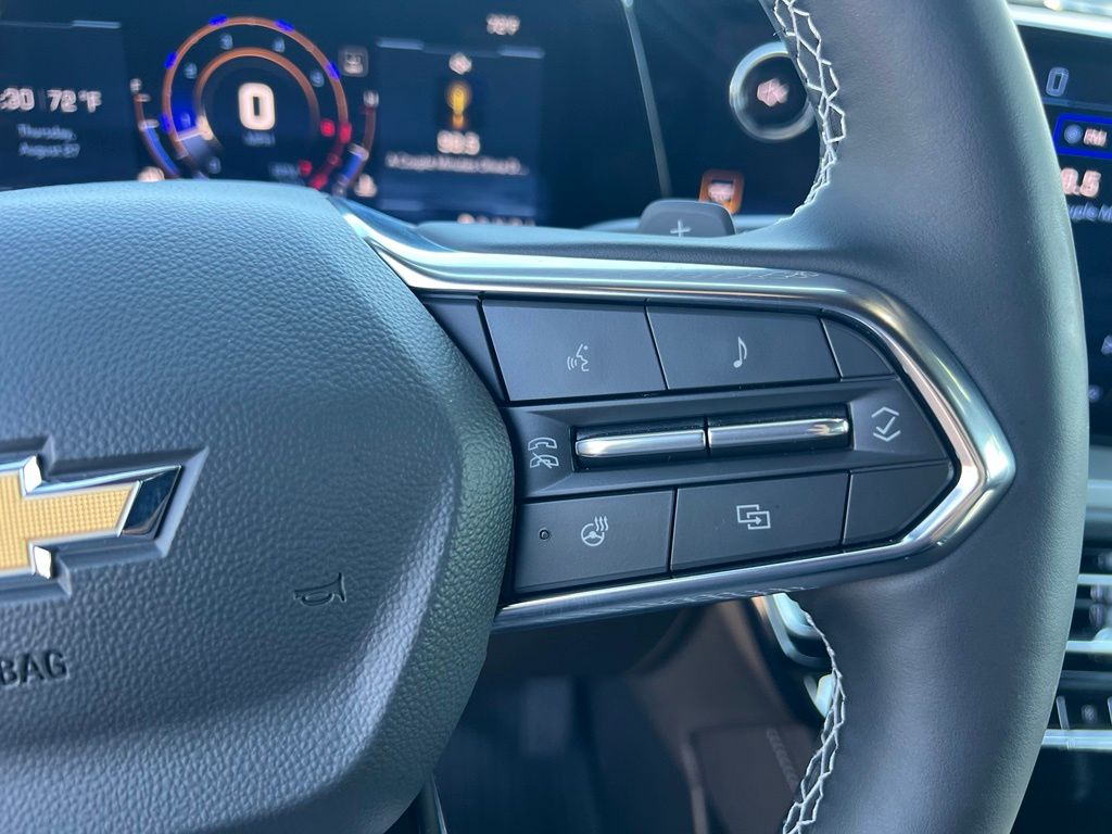 Used 2026 Chevrolet Traverse SUV