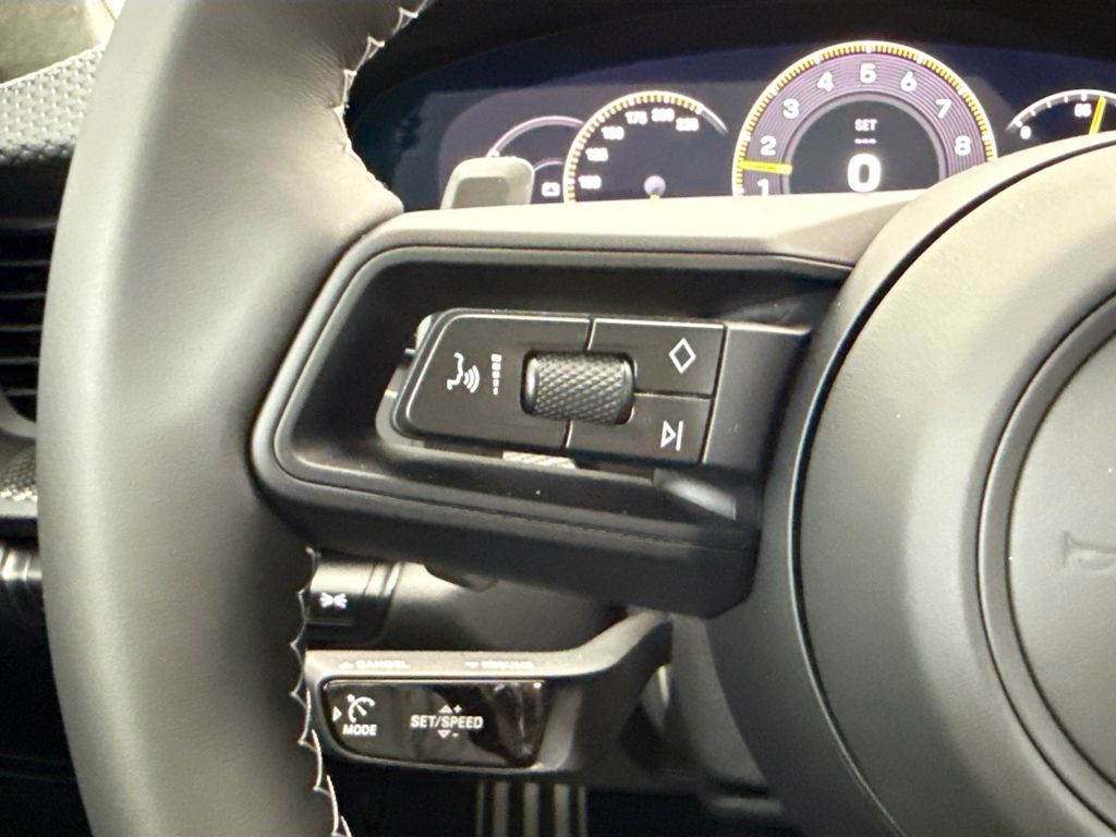 Thumbnail: 2026 Porsche 911 - 14