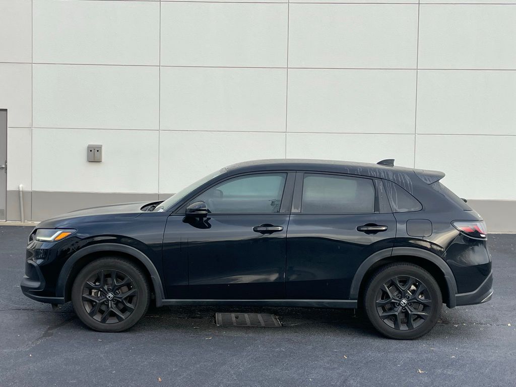 Thumbnail: 2023 Honda HR-V - 2