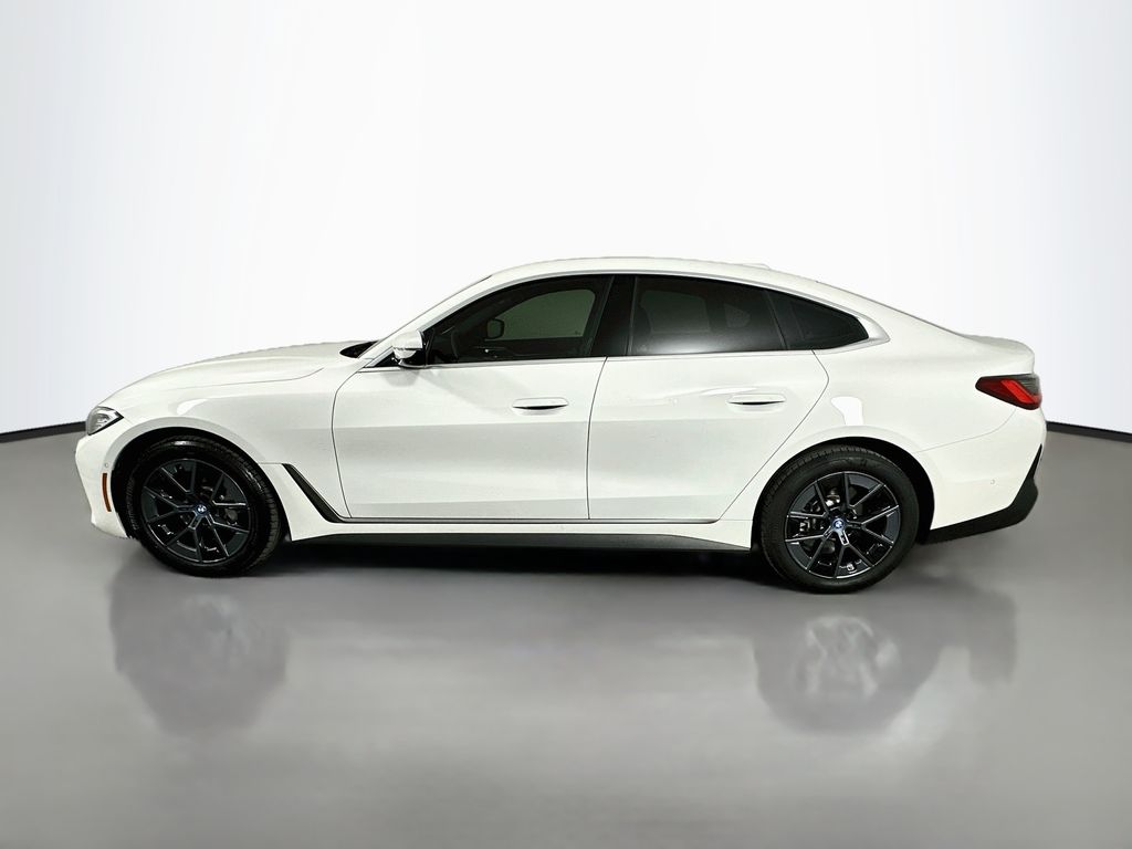 Thumbnail: 2024 BMW i4 - 8