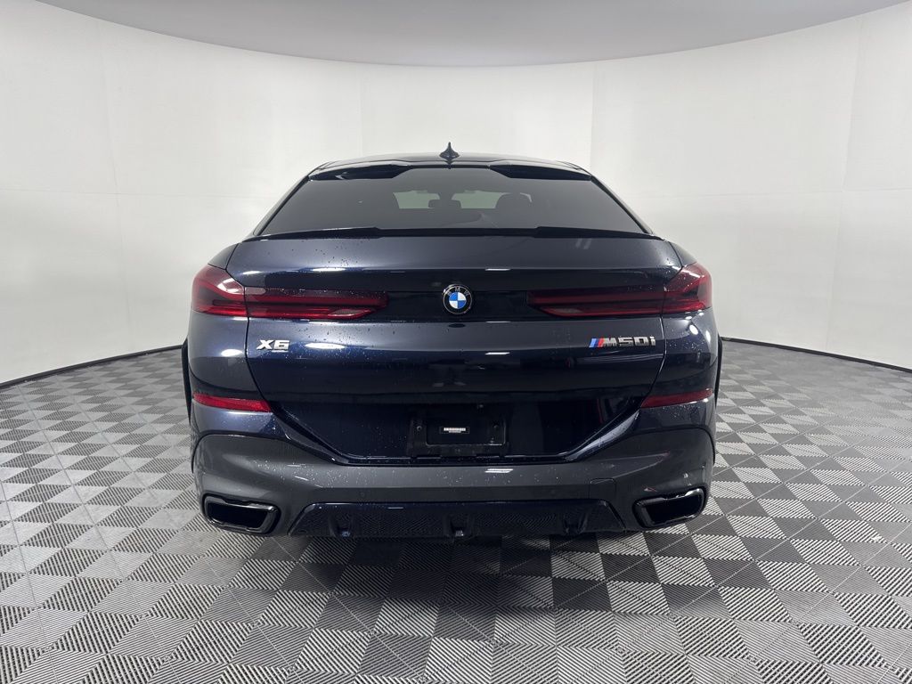 Thumbnail: 2022 BMW X6 - 6