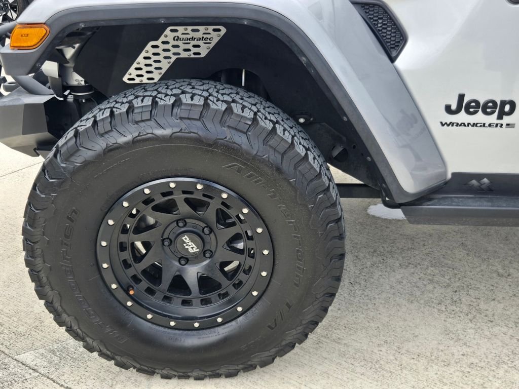 2023 Jeep Wrangler - $27,669