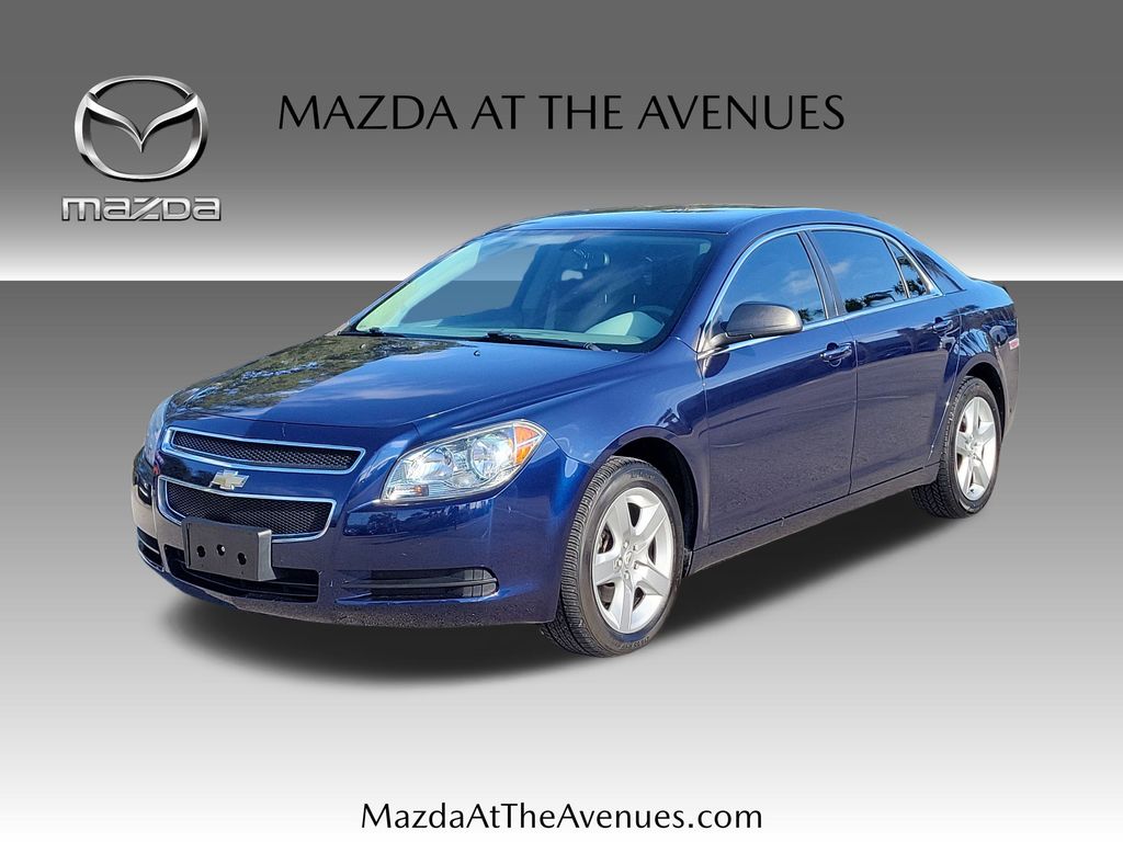 2010 Chevrolet Malibu 1LS's photo