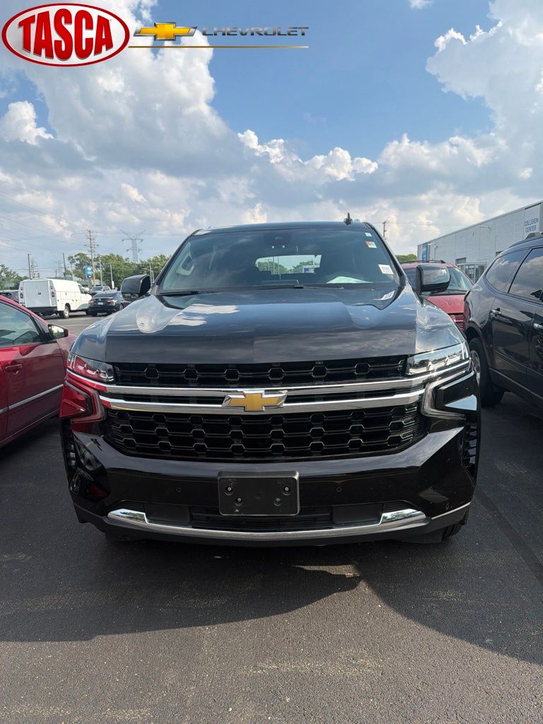 Black 2024 Chevrolet Suburban SUV / Crossover Four-Wheel Drive 