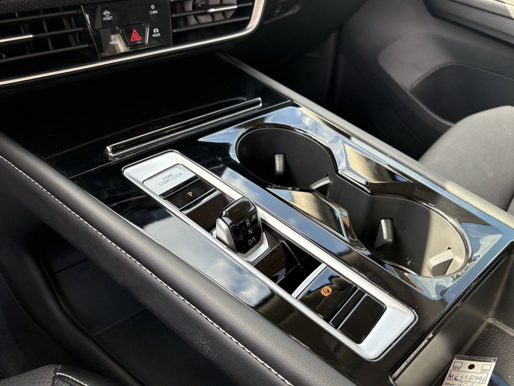 2024 Volkswagen Atlas 2.0T SE w/Technology Gray at AutoSavvy Houston Southwest