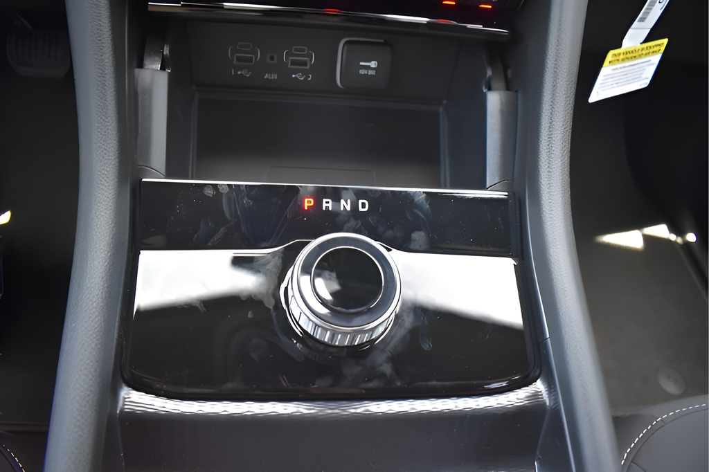 New Car 2025 Jeep Grand Cherokee  Laredo X For Sale Under $40,000 In Austin, Texas