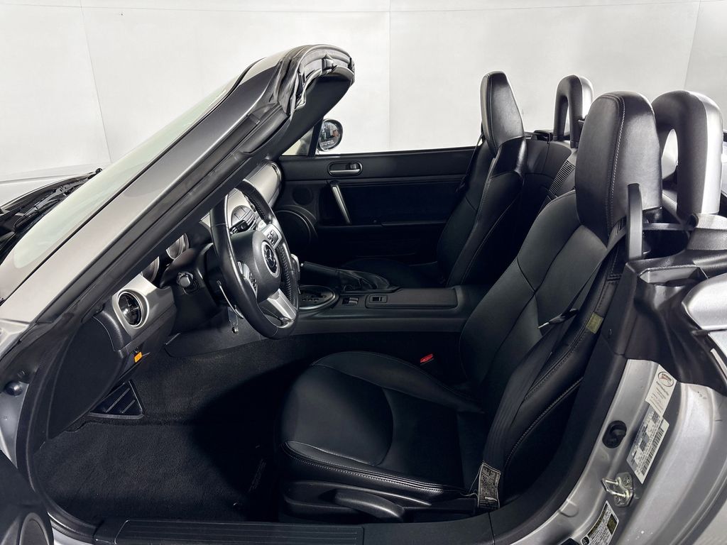 2011 Mazda Miata PRHT Grand Touring