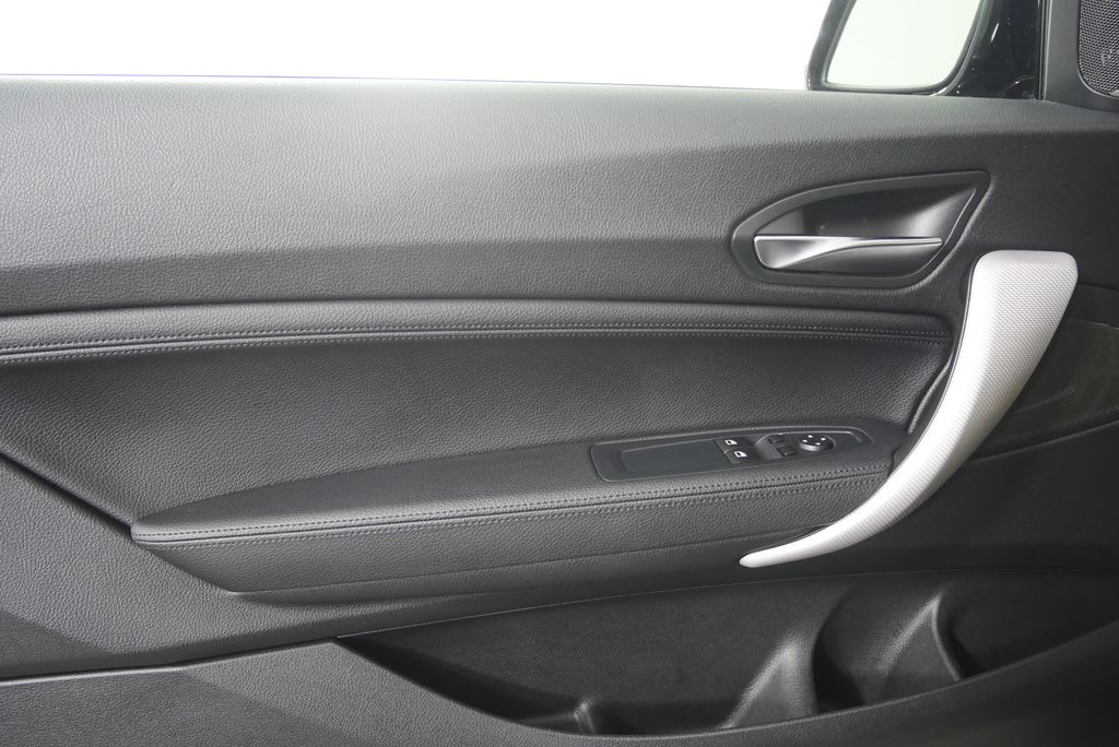 Thumbnail: 2015 BMW 2 Series - 8