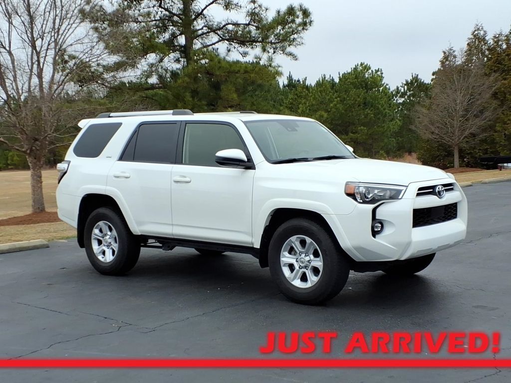 2023 Toyota 4Runner SR5 RWD