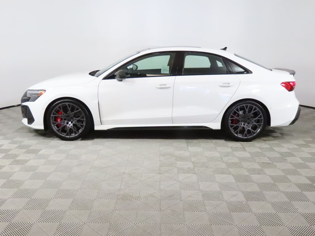 Thumbnail: 2026 Audi RS 3 - 2