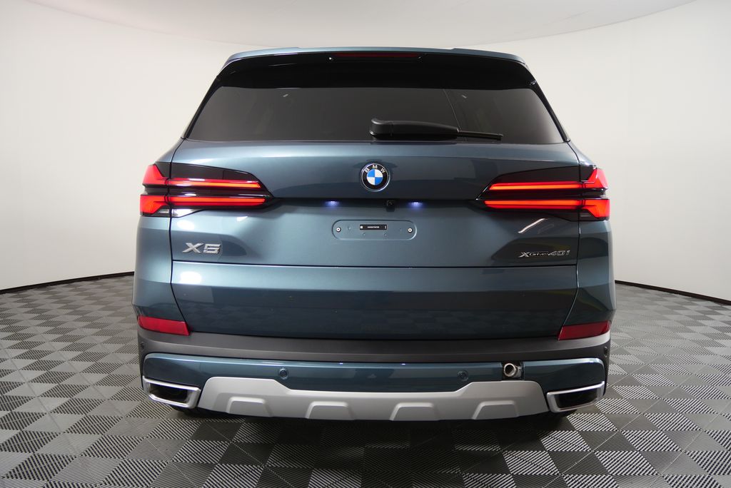 Thumbnail: 2026 BMW X5 - 4