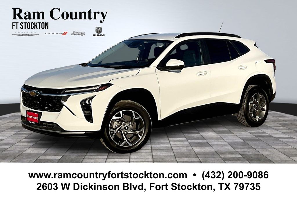 Summit White 2025 Chevrolet Trax LT FWD SUV / Crossover Front-Wheel Drive 6-Speed Automatic