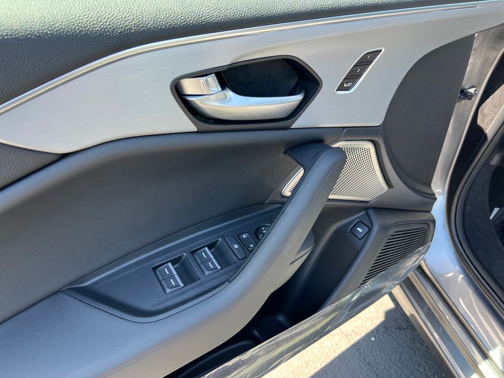 Thumbnail: 2025 Acura TLX - 12