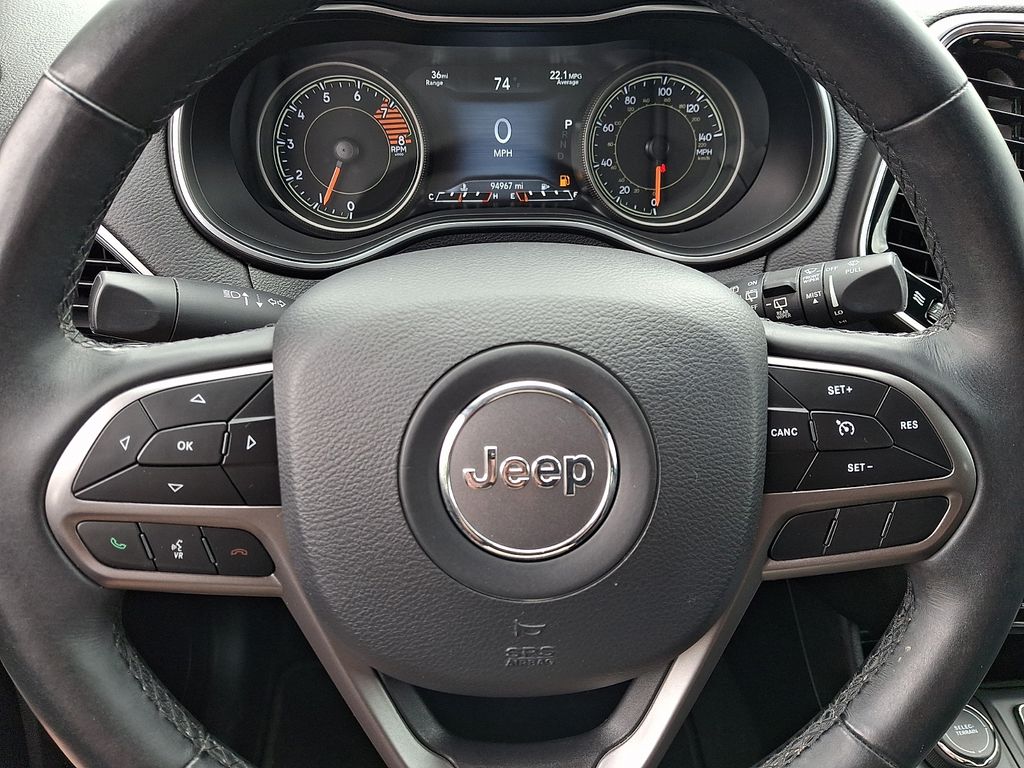 2019 Jeep Cherokee Limited Silver at Subaru and VW of Moon Township