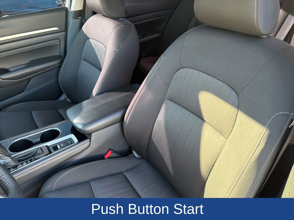 2023 Nissan Altima SV FWD