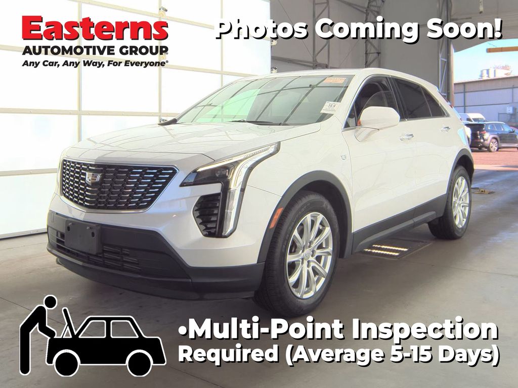 Crystal White Tricoat 2019 Cadillac XT4 Luxury AWD SUV / Crossover Four-Wheel Drive 9-Speed Automatic