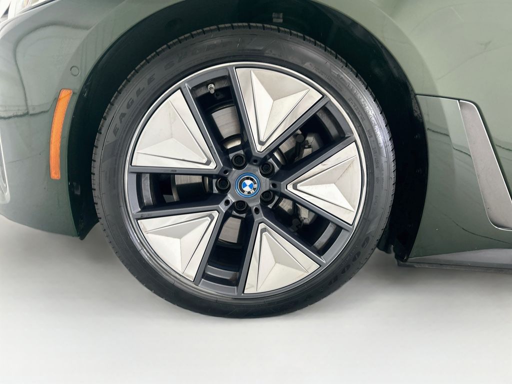 Certified Used 2024 Green BMW eDrive40 image 29