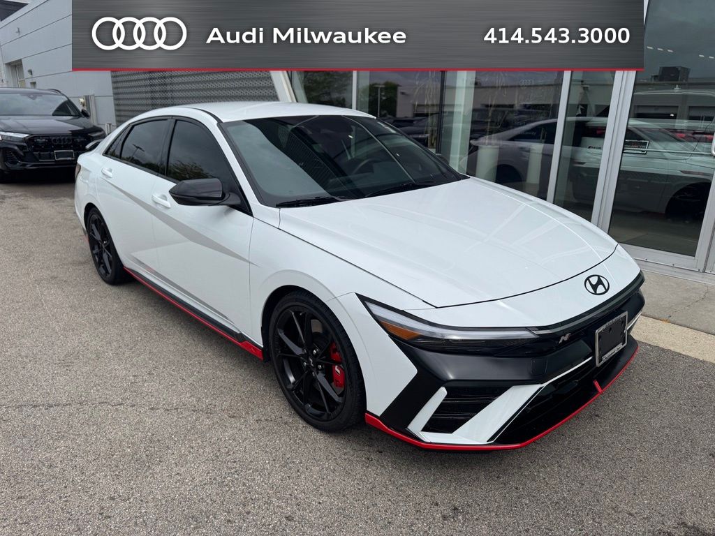 Atlas White 2025 Hyundai Elantra N Sedan Front-Wheel Drive 6-Speed Manual